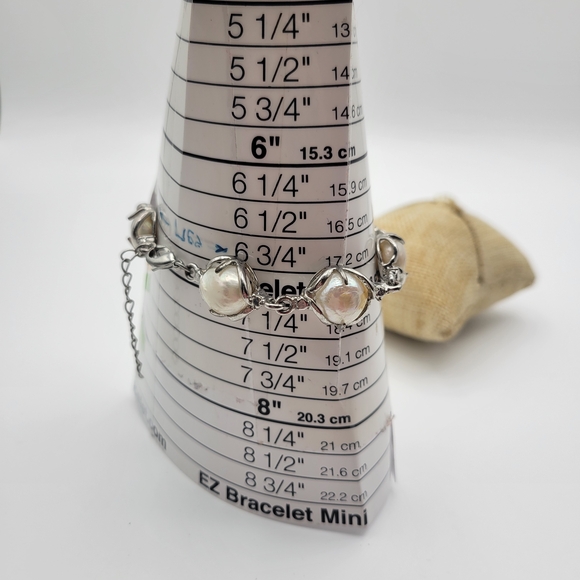 Vintage Silver tone Blister Pearl Rhodium Plated Bracelet Size 7 in - Picture 9 of 9